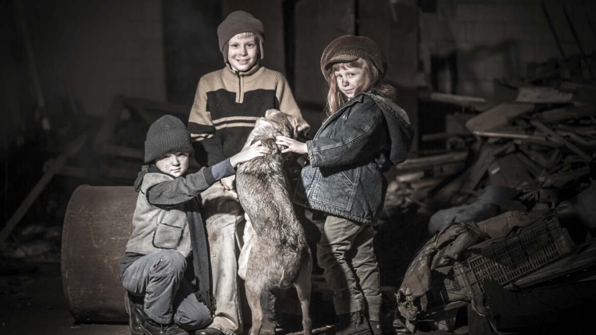 homeless children with dog